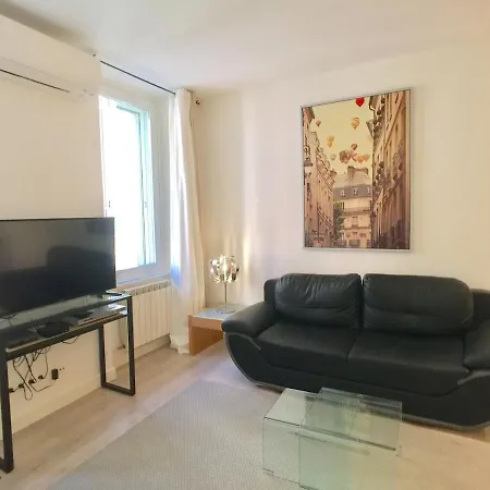 Appartement Clemenceau A Cannes Apartment *